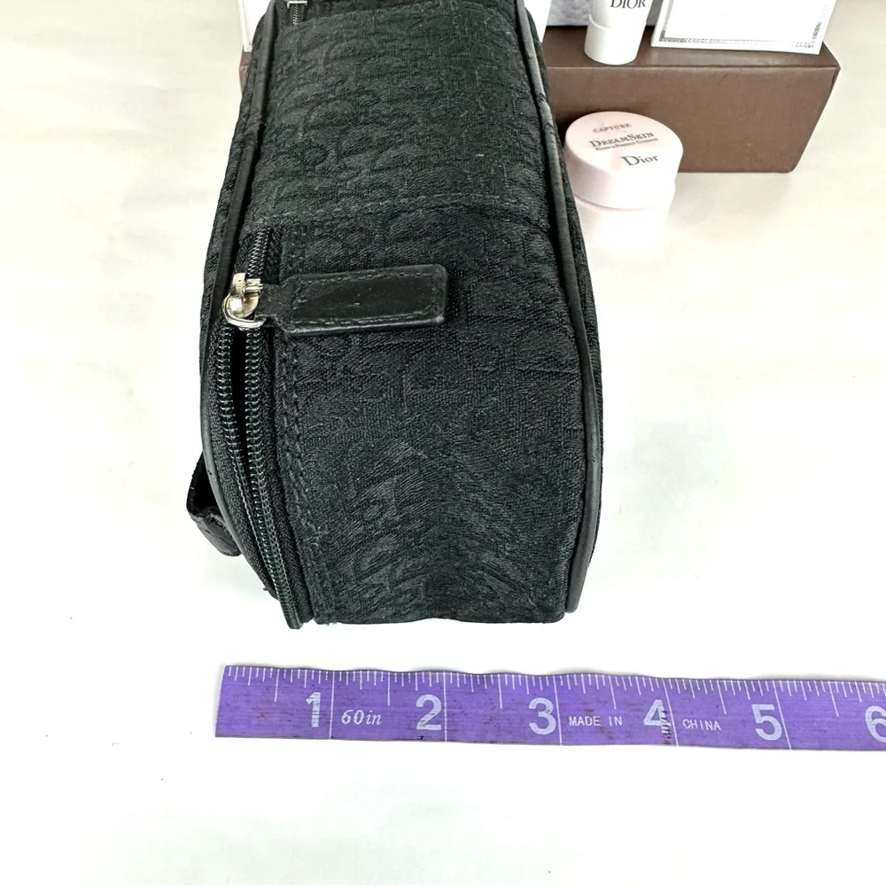 Dior Trotter luxury canvas cosmetic case  or makeup bag with extras. - Picture 13 of 13